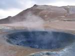 Nmafjall mit Schlammlcher auf dem Pass Nmaskar am 6-7-2006.