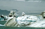 Die Lagune Jokulsárlón am Vatnajökull auf Island. Bild vom Dia. Aufnahme: August 1995.