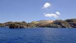 Die Insel Vulcano von der Insel Lipari aus gesehen.