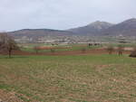 Ausblick auf den Ort Agriano und Berg Colle Rosa, Umbrien (28.03.2022)