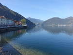 Lago di Iseo bei Pisone, viertgrößte der oberitalienischen Seen, Provinz Bergamo (07.10.2018)