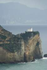 Ein sehr seltener Blick ber das Cap Miseno hinweg zur Sorrento-Kste.