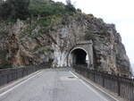 Kleiner Tunnel an der SS 163 an der Amalfiküste (24.02.2023)