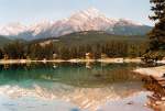 Medicine Lake im kanadischen Jasper National Park.