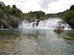 Einer von vielen berauschenden KRKA-Wasserfllen welcher sich  zwischen Knin und Skradin befindet; 130422  