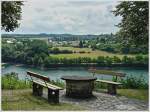 Gemtliches Pltzchen in der Nhe von Liefrange mit Ausblick auf den Stausee der Obersauer und die Ortschaft Insenborn.