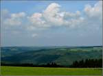 Aussicht über die Hügel und Täler in der Nähe von Heiderscheid.