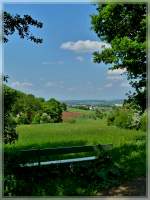 Ein schattiges Pltzchen in der Nhe von  Fuussbsch  in Lamadelaine mit Blick in Richtung Belgien.