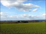 Aussicht mit Windrad aufgenommen in der Nhe von Kehmen am 20.03.08.