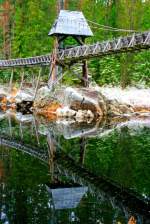 Das ist eine Wildwasserbahn des 19. Jh. Quasi der Europapark in der norwegischen Wildnis. ber eine  Tmmerrenna  wurden Bume ber Wasserflle und Stromschnellen beim Flen geleitet. Eine Tmmerrenna konnte bis zu 5km lang sein. Hier eine Tmmerrenna bei Notodden; 31.10.2009