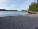 Sandstrand an der Festung in Stavern, Havnegatan (29.05.2023)