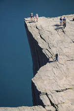 Norwegen - Preikestolen vom »Hill trail« aus gesehen.