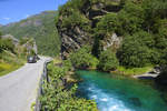 Am Flåmselv südlich von Flåm in der norwegischen Provinz Sogn og Fjordane.