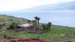 An der  Casa Sardinha   geht es noch ruhig zu und jetzt ers einmal vorbei hinauf auf den Hügel, von dort oben ist der östlichste Zipfel sichtbar (Madeira - März 2014)