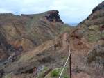 Der Wanderweg durch das Naturreservat  Ponta de Sao Lourenco  längs der vulkanischen Felsenwände an der Ostspitze Madeiras ist beeindruckend (März 2014)