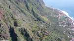 Von Paúl do Mar an der Südküste windet sich die Straße den Berg hinauf (Madeira - März 2014)