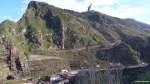 Ribeira da Janela liegt am Beginn eines der längsten Täler von Madeira an der Nordküste; hier windet sich die Straße hinauf zum Hochplateau  Paul da Serra  (März 2014)