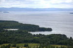 Blick auf den See Siljan vom Turm Vidablick südlich von Rättvik.