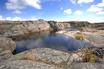 Felsenlandschaft auf der Insel Hållö om Bohusläner Schärenhof nördlich von Göteborg. Aufnahme: 2. August 2017.