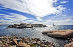 Blick auf die Insel Skällholmen von der Bucht Hästevik im Naturschutzgebiet Stångehvud.