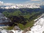 Der nachts gefallene Schnee oberhalb etwa 2000 m konnte am 16.05.2007 vom Sntis aus als interessanter Kontrast zur grnen Natur unterhalb gesehen werden