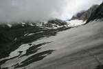 Blick von der linken Seitenmorne ber den Ltschegletscher in Richtung Ltschenpass.