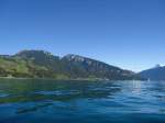 Das Niederhorn am 3. Oktober 2010 vom Thunersee aus