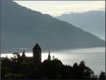 Auch ohne das Wohnhaus spiegelt sich das Morgenlicht im Thuner See. 31.07.08 (Jeanny)