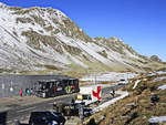 Parkplats am Flüelapass am 12. Oktober 2019 bei Sonnenschein.