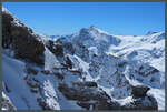 Ausblick vom Titlis über den Wendengletscher zum Wendenhorn. (bei Engelberg, 27.04.2022)