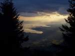 Panorama oberhalb Uznach in Richtung Westen auf den Obersee und Zrichsee, 14. Mai 2005, 20:17