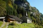 Ehemalige Walsersiedlung Sankt Martin im Calfeisental. ACHTUNG ab der Staumauer gelten beschränkte Durchfahrtszeiten nach Sankt Martin. Die Wirtschaft ist ab Oktober nicht mehr bewirtet bis zum kommenden Frühjahr. Informieren sie sich im Internet. (29.09.2014)