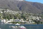 Locarno - Blick auf Muralto, ganz links der Hafen von Locarno - 07.04.2008