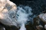 Ein Wasserfall im Valle Maggia.