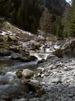 Valle Maggia, Bach Bosco bei Gurin (07.04.2012)