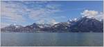 Blick auf die tiefverschneiten Waadtländer Berge und die Ortschaften Clarens, Montreux und Territet-Veytaux  (07.03.2016)