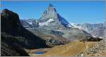 Bestiegen,bewundert,und viel fotografiert wird das Matterhorn(4477m..M).
(04.10.2011)