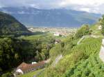 Rhonetal, Blick von der Strae nach Leysin auf Aigle (13.09.2010)