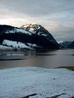 Der erste Schnee im Wgital. Kanton Schwyz. Aufgenommen im Winter 2007.