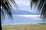 Der Strand vor Nha Trang. Bild vom Dia. Aufnahme: Januar 2001.