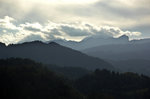 Wolken über den Bergen bei Bled in Slowenien.