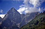 Lipnica (2417 meter) im slowenischen Triglav National Park von der Hauptstraße 201 aus gesehen.