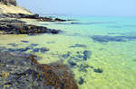 Felsenstrand nördlich von Costa Calma auf der Insel Fuerteventura in Spanien.