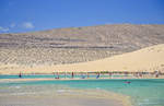 Der Strand vor Morrete de la Mareta auf der Insel Fuerteventura in Spanien.