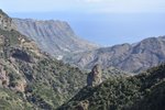 HERMIGUA, 30.03.2016, Blick vom Aussichtspunkt Mirador La Carbonera in Richtung Norden; man beachte den Felsen in Bildmitte und lasse seiner Phantasie freien Lauf