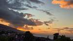 Sonnenuntergang vom Taoro Park in Puerto de la Cruz aus, betrachtet mit Blick auf den Atlantik.