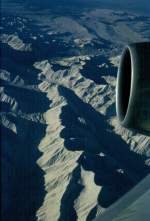Blick aus dem Flugzeug auf die Eiswüste Alaskas im November 1988
