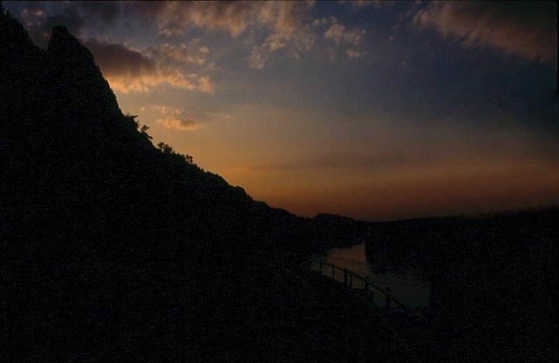 Von Bad Drrnberg hinunter nach Hallein gab es dieses Abendrot. Sommer 2000