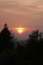 Diese Bild zeigt, wie sich der 22.04.09 seinem Ende zuneigt.
Reutlingen, (BW) um 20.07 Uhr.