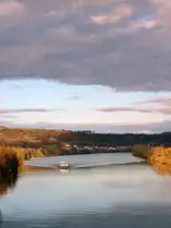 Blick ins Donautal bei Regensburg am Nachmittag des 05.11.2009 aufgenommen von der Eisenbahnbr�cke vor Regenburg Pr�fening.
